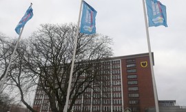 Faire Metropole Ruhr zeigt Flagge in Dortmund