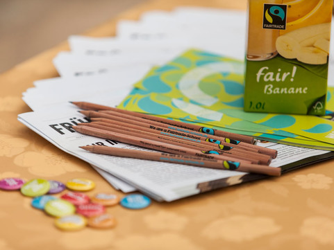 Materialien Fairtrade-Schools (Bild: Jakub Kaliszewski)