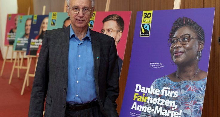 Dieter Overath, ehemaliger CEO von Fairtrade Deutschland, erhält das Bundesverdienstkreuz.